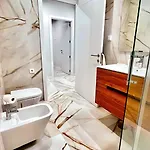 아파트 Litoralblue Private Garage&terrace Pool View Flat *
