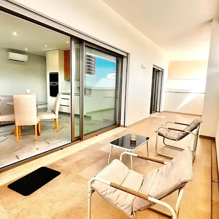 Litoralblue Private Garage&terrace Pool View Flat Прайя-да-Роча