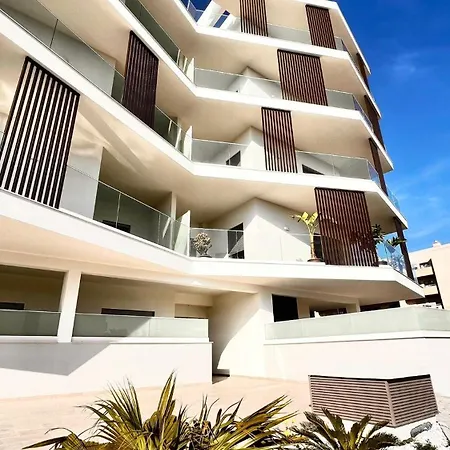 Апартаменты Litoralblue Private Garage&terrace Pool View Flat *