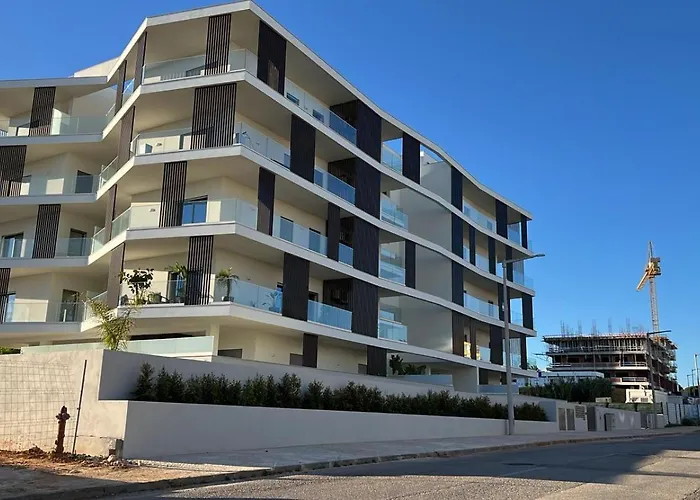 Апартаменты Litoralblue Private Garage&terrace Pool View Flat